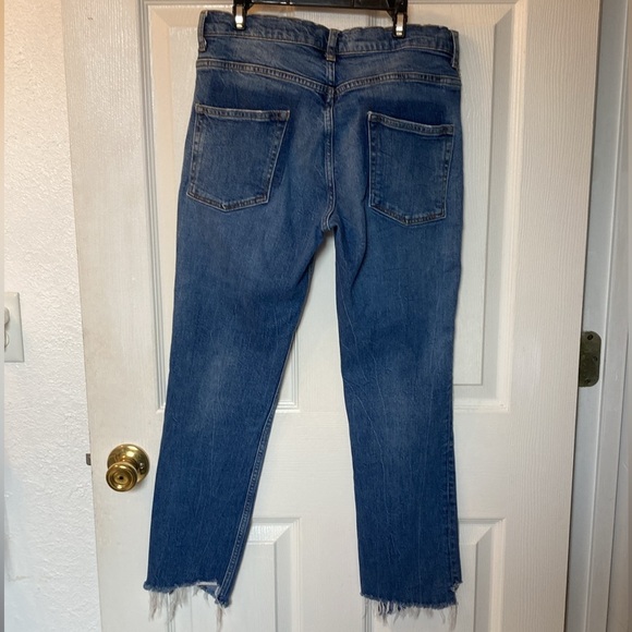 ❌last chance❌ Zara jeans size 6 premium denim collection raw edge hem 5 pocket - Picture 11 of 12